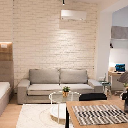 סופיה Top Center Designer Studio Apartment מראה חיצוני תמונה