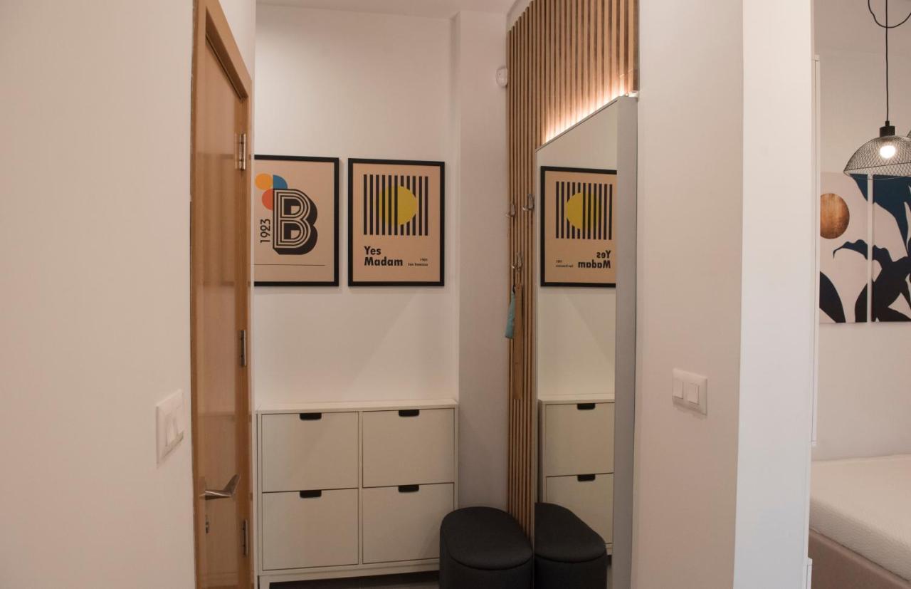 סופיה Top Center Designer Studio Apartment מראה חיצוני תמונה